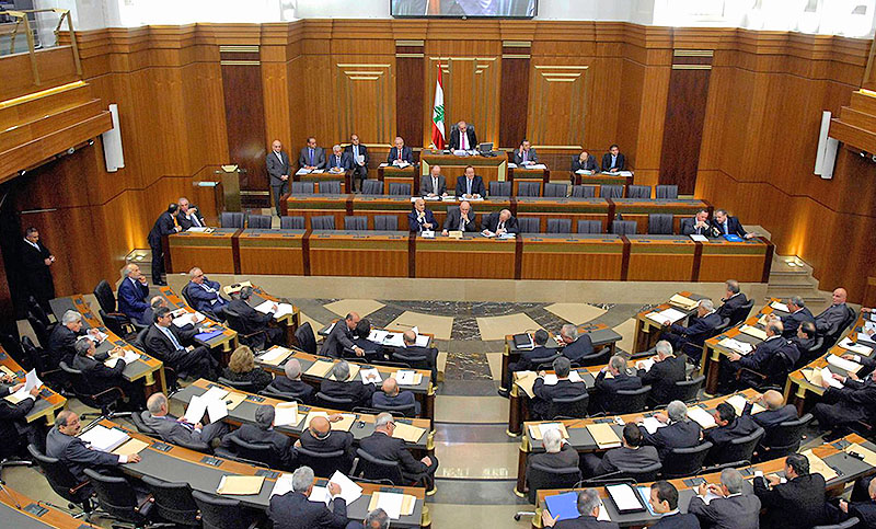 El Parlamento de Líbano aprobó el estado de emergencia y le dio más poderes al Ejército