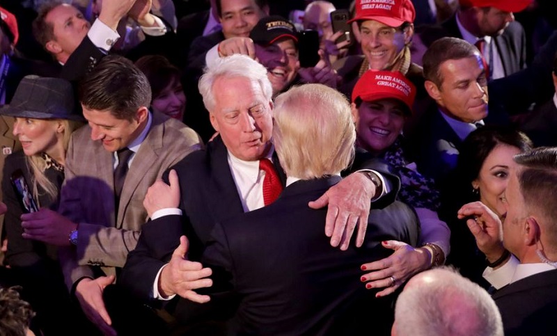 Murió el hermano menor de Donald Trump 