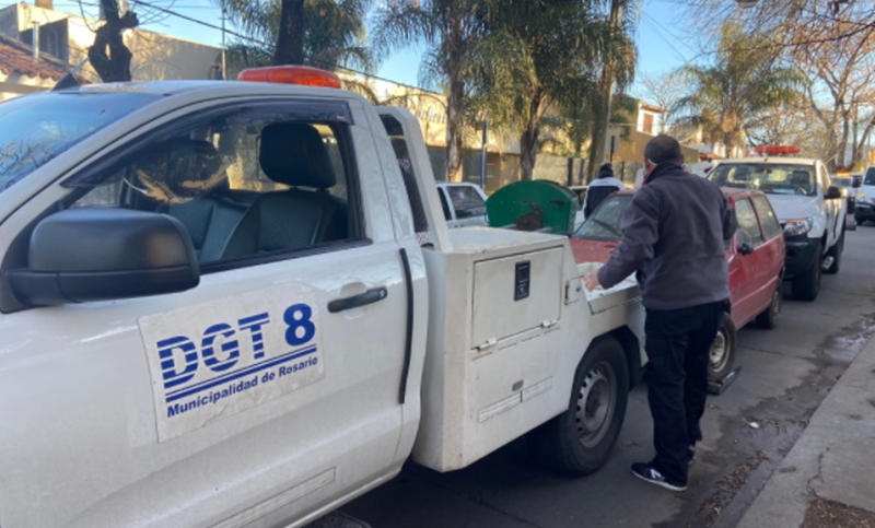 Trasladan 331 vehículos preservados en distintas comisarías de la ciudad