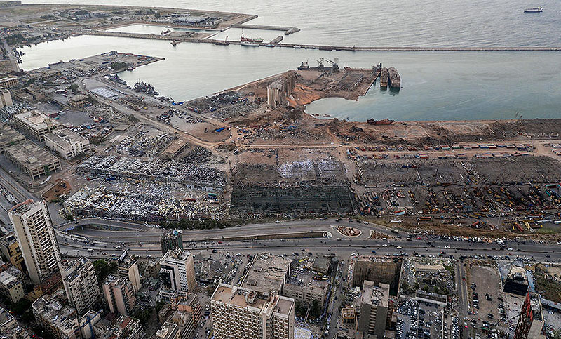El puerto de Beirut retoma parte de sus operaciones a una semana de las explosiones