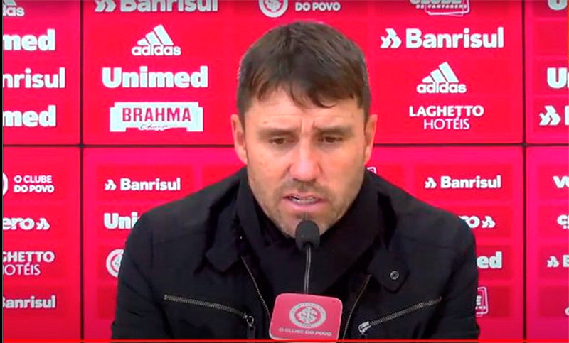 Coudet se hace cargo de las derrotas del Inter frente a Gremio