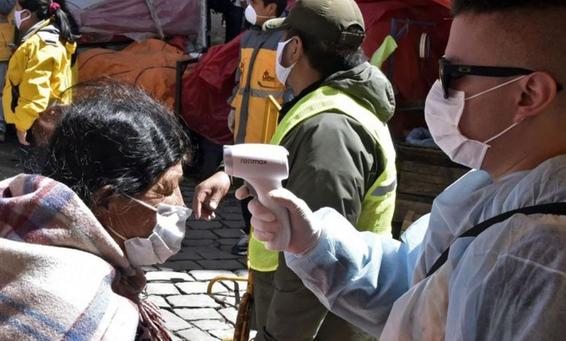 Proyectan una «catástrofe» en Bolivia, con el 85% de la población afectada por el coronavirus