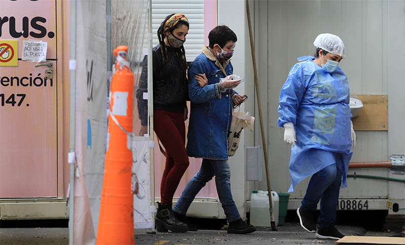 Hubo 211 muertes y 10.104 nuevos casos de coronavirus este jueves en el país