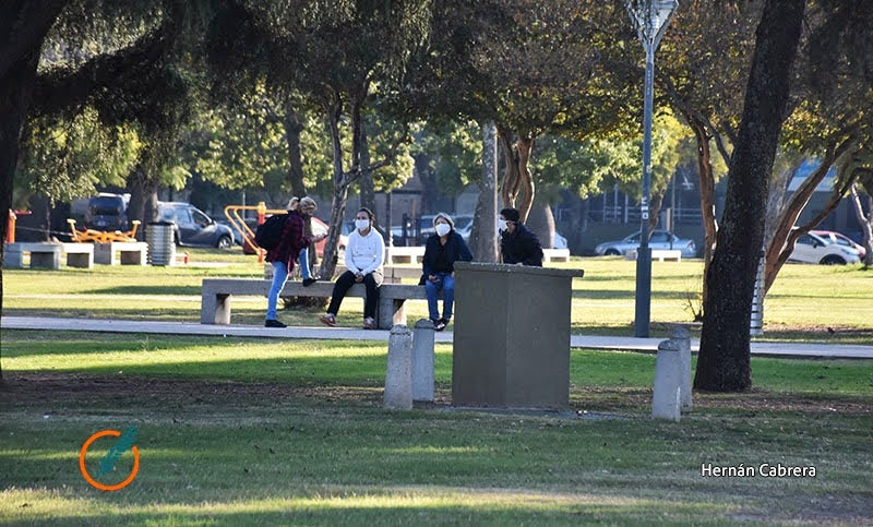 Informan 50 nuevos fallecimientos y todas las provincias reportaron casos en los últimos 14 días
