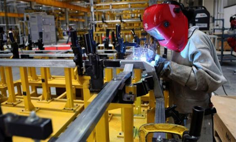 Metalúrgicos lograron un pago extra de 30 mil pesos hasta diciembre