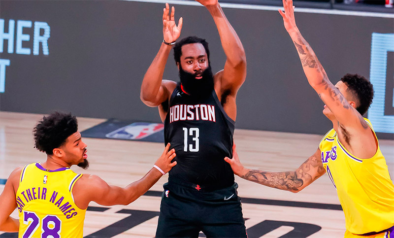 Lakers extrañó a LeBron y volvió a perder en la burbuja de la NBA