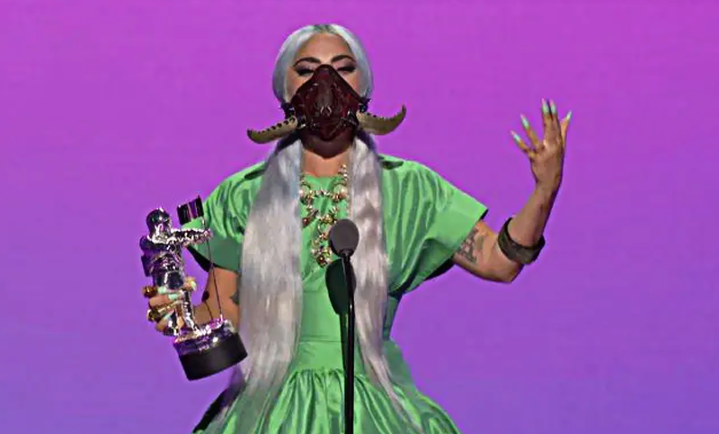 Lady Gaga arrasó en los premios MTV 2020 y se llevó cinco estatuillas