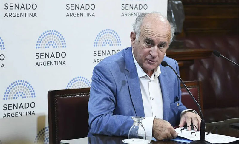 Parrilli: «Los medios fueron utilizados para presionar y extorsionar jueces»
