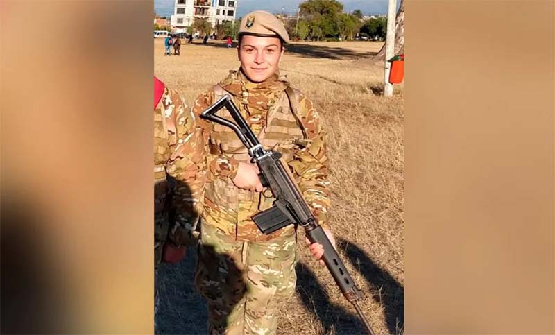 La carta de una militar contra el lenguaje inclusivo: «Soy soldado, ni soldada ni soldade»