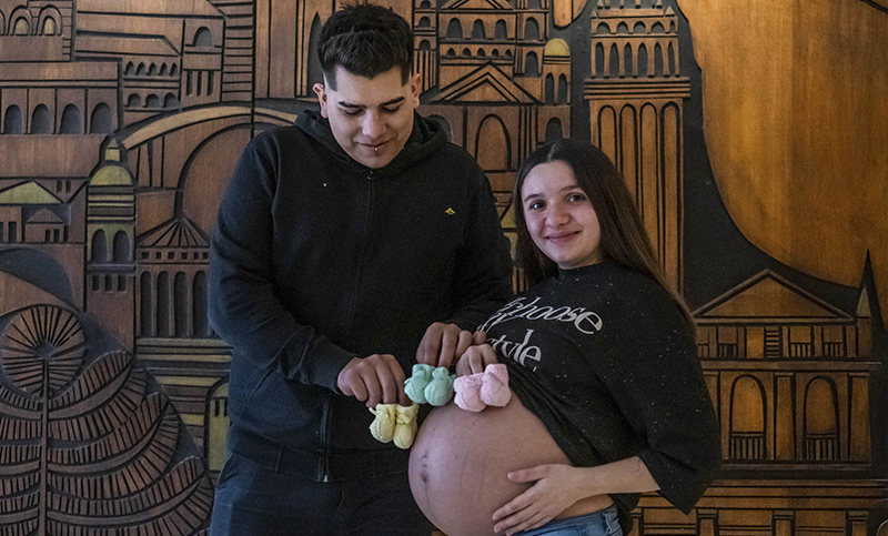 Un caso cada 200 millones: pareja marplatense tendrá trigemelas idénticas