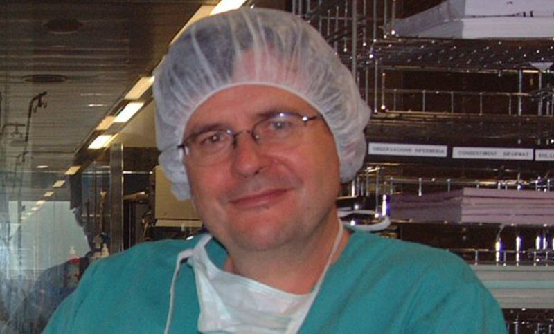«Si puede, no vaya al médico»: cómo la ciencia hace creer a la gente que aunque estén sanos todos son enfermos potenciales