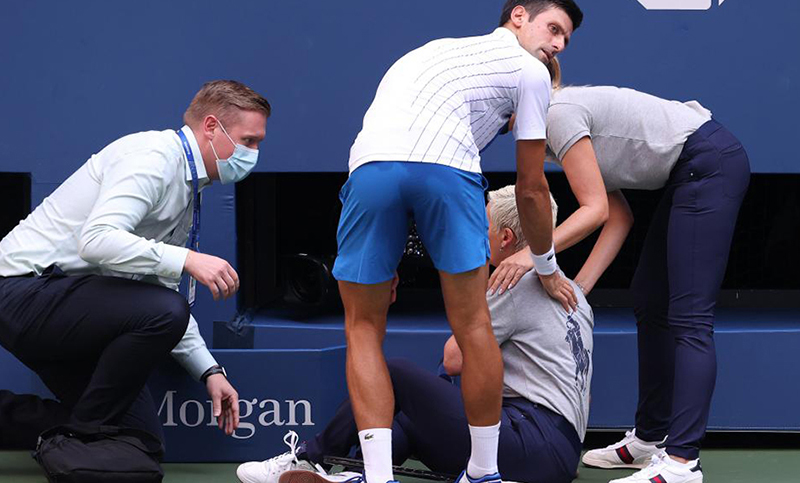 Djokovic fue descalificado del US Open