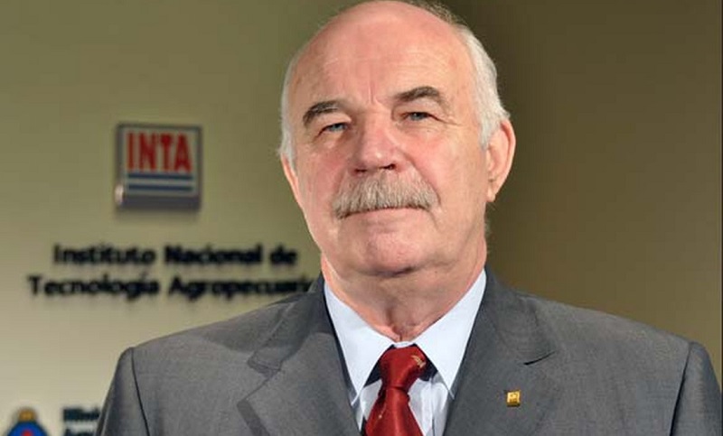 Murió el exministro Carlos Casamiquela, tras ser diagnosticado con coronavirus