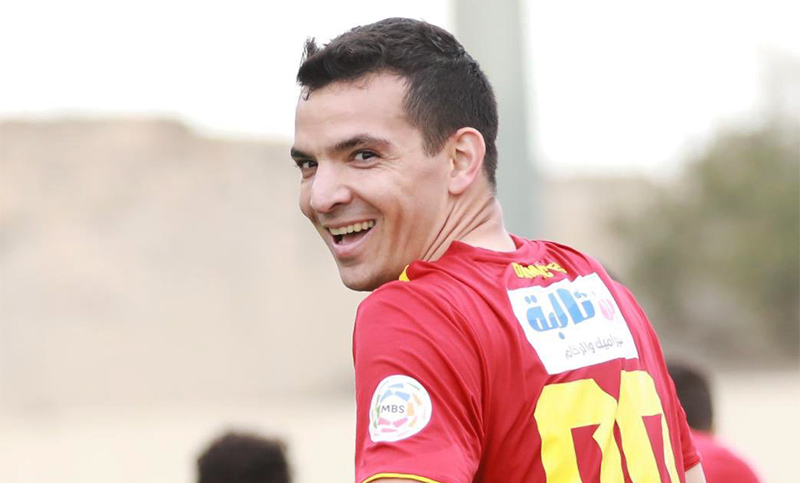 Cachi Zelaya conquistó un gol en el fútbol de Arabia Saudita