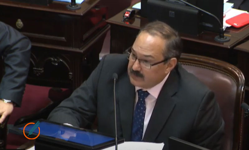 El senador Leavy pide «sanción ejemplar» para el diputado nacional Ameri