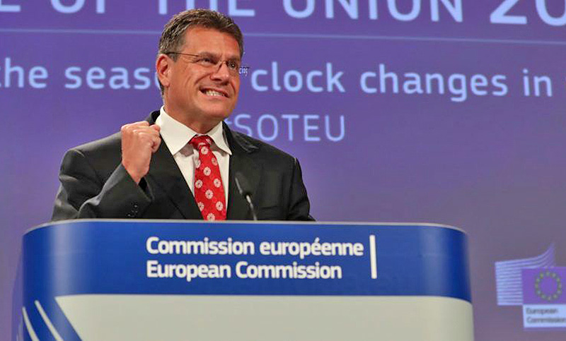 La Unión Europea amenaza a Londres con acciones legales contra la revisión del acuerdo de Brexit