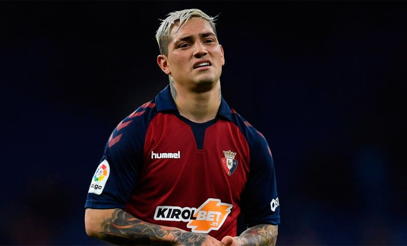 El rosarino «Chimy» Ávila volvió a lesionarse una rodilla en Osasuna