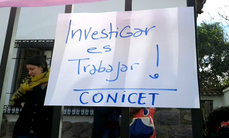 Jornada Nacional de Lucha de trabajadores del Conicet por recomposición salarial
