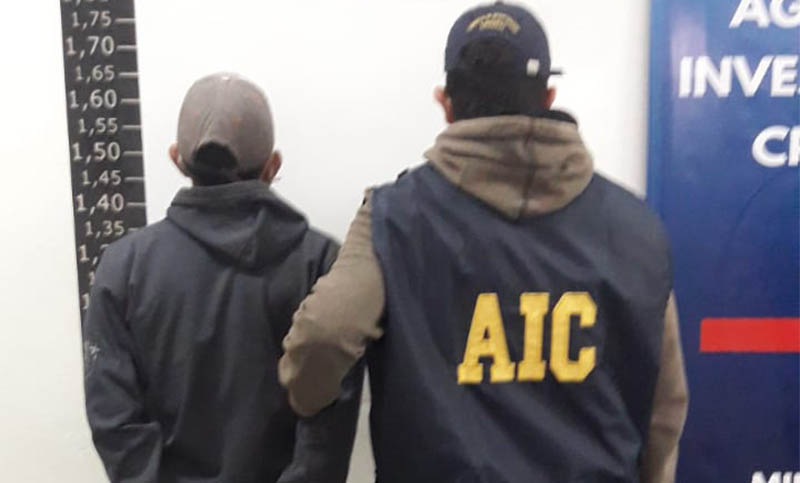 Detuvieron a un hombre por intentar asesinar a un joven de 22 años en medio de una pelea