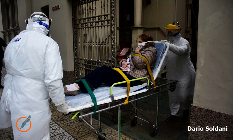Detectan 32 casos positivos de Covid en un geriátrico privado del centro rosarino