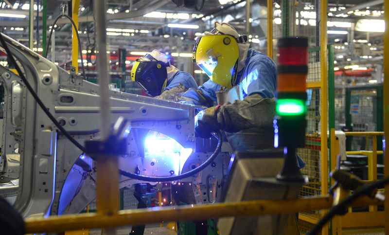 Solo el 51% de las industrias operó normalmente en julio