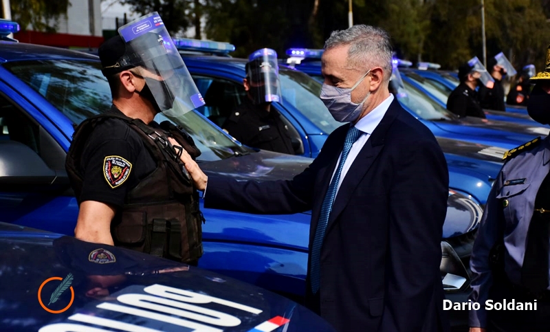 Sain le pidió más esfuerzo a la policía: “Los delincuentes no pueden controlar las calles”