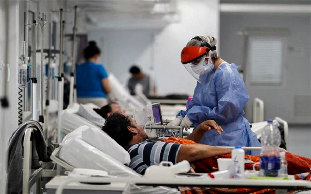 Informan un promedio de 12.062 casos diarios de coronavirus en los últimos 7 días en el país