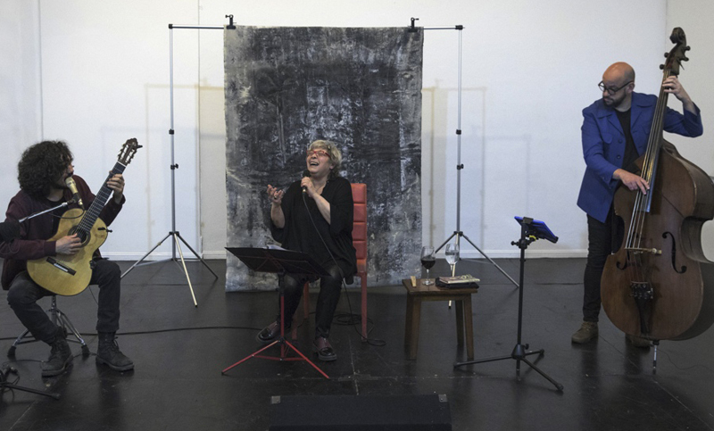 Con el recital de Liliana Herrero la cultura popular burló la virtualidad