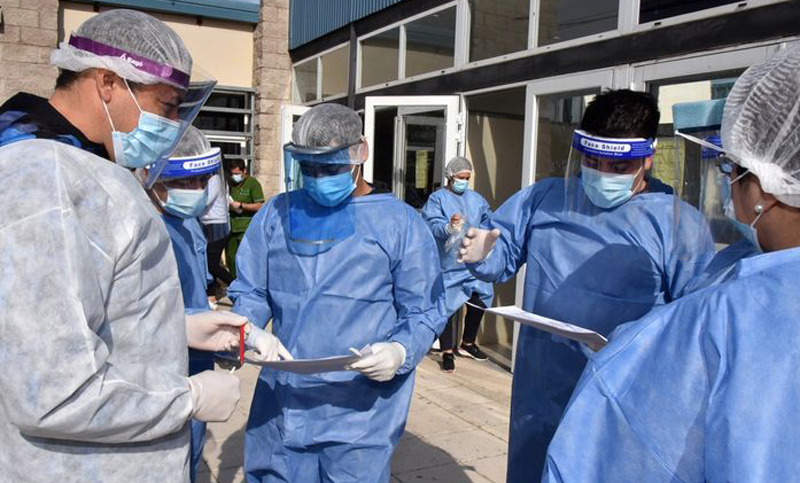 Argentina superó el millón de casos de coronavirus y este lunes hubo 451 decesos