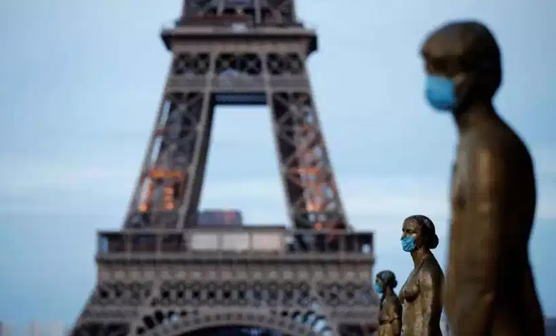 Francia analiza extender las restricciones por coronavirus hasta abril de 2021