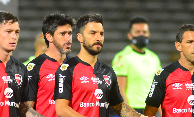 Scocco: «No salió el partido que queríamos, tenemos que mejorar la imagen»