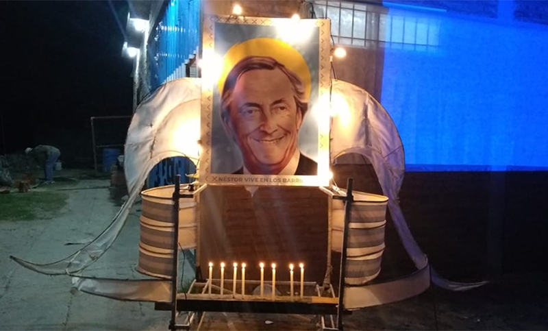 Movimientos sociales de Rosario realizaron una vigilia a 10 años de la muerte de Kirchner