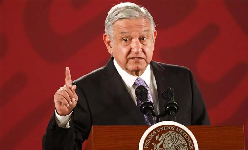 El presidente de México contra el FMI: exigen privatizar, aumentar combustibles y energía eléctrica