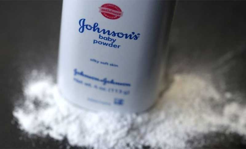 Johnson & Johnson podría pagar demandas por más de 100 millones de dólares
