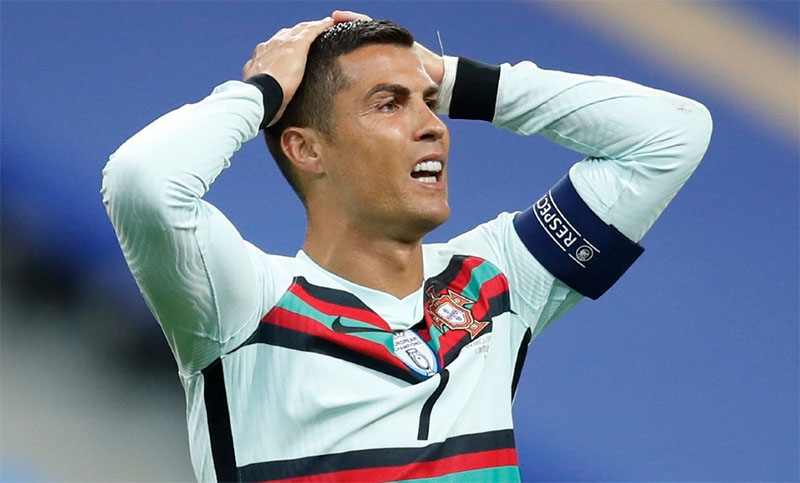 El portugués Cristiano Ronaldo dio positivo en coronavirus