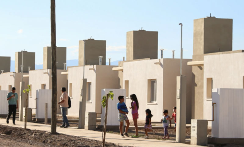 La UIA, la construcción, la agroindustria y la minería destacaron las medidas del Gobierno