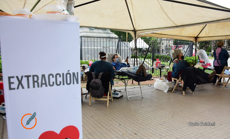 En el Día Nacional del Donante de Sangre, realizan una jornada en plaza San Martín