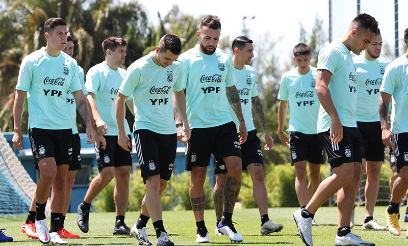 Argentina se prepara para enfrentar a Perú por las Eliminatorias sudamericanas
