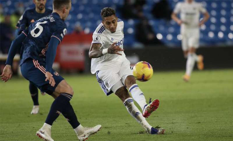 El Leeds de Bielsa cortó la racha negativa y empató ante Arsenal