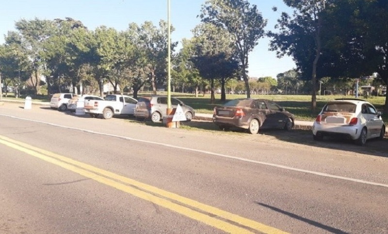 Desbaratan otra fiesta clandestina en cercanías de Rosario y demoran a 23 personas 