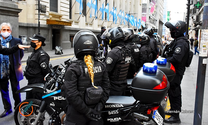 Intensificarán la presencia policial en el centro por las ventas de fin de año