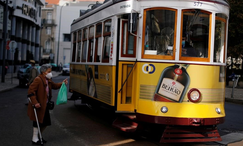 Portugal entra en estado de emergencia sanitaria y se prepara para el toque de queda