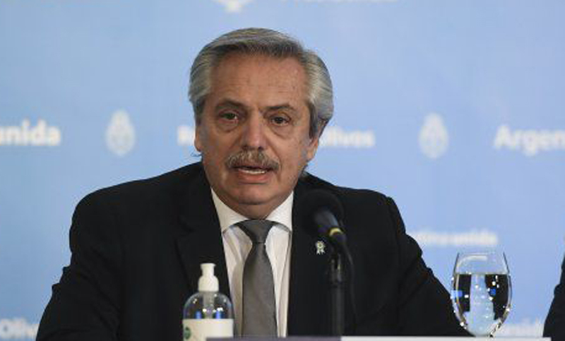 Fernández anunció que “si todo va bien” la vacuna rusa llegará a fines de diciembre