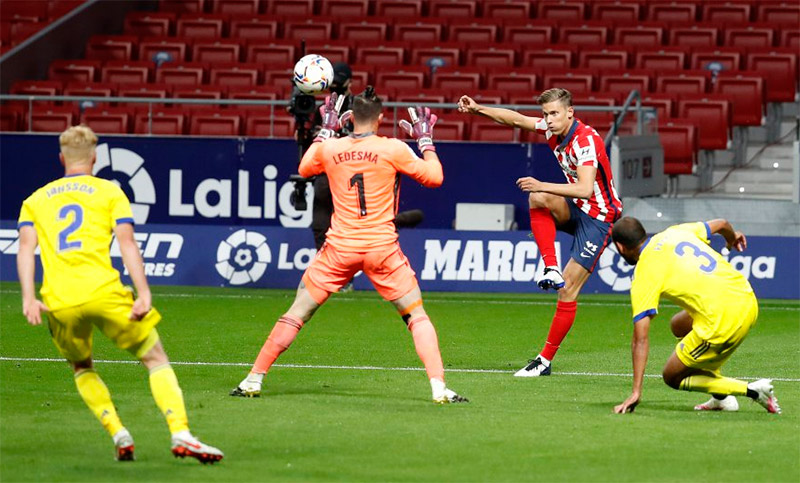 El Atlético del Cholo se despachó con una goleada sobre el Cádiz de Ledesma