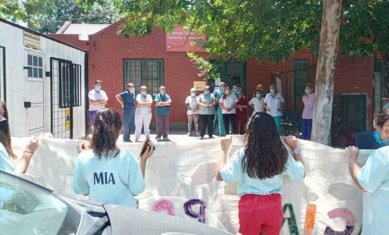 Conmovedor gesto de agradecimiento al Centro de Salud Ceferino Namuncurá