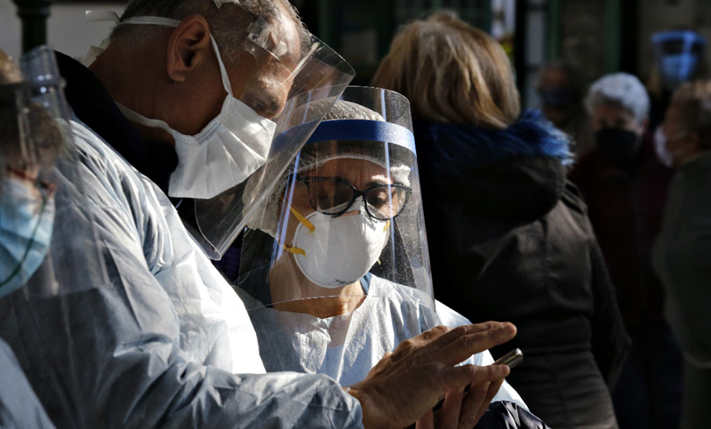 Otras 257 personas murieron y 5.726 fueron diagnosticadas con coronavirus en el país