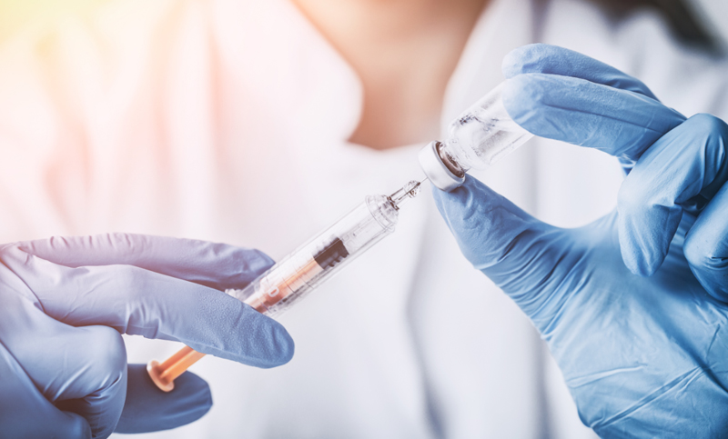 Coronavirus: España vacunará a su población en tres etapas, desde enero hasta el verano boreal