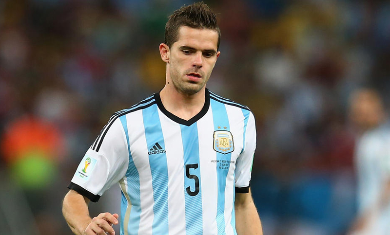 El mediocampista Fernando Gago se retira del fútbol
