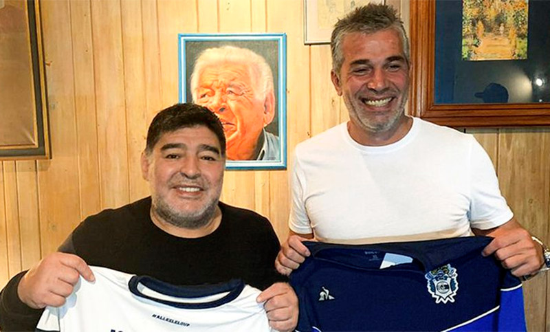 El presidente de Gimnasia justifica su renuncia por «faltas de respeto»