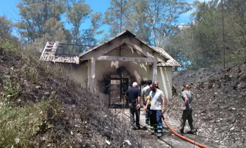 Fray Luis Beltrán: se incendió un polvorín de la Fábrica Militar